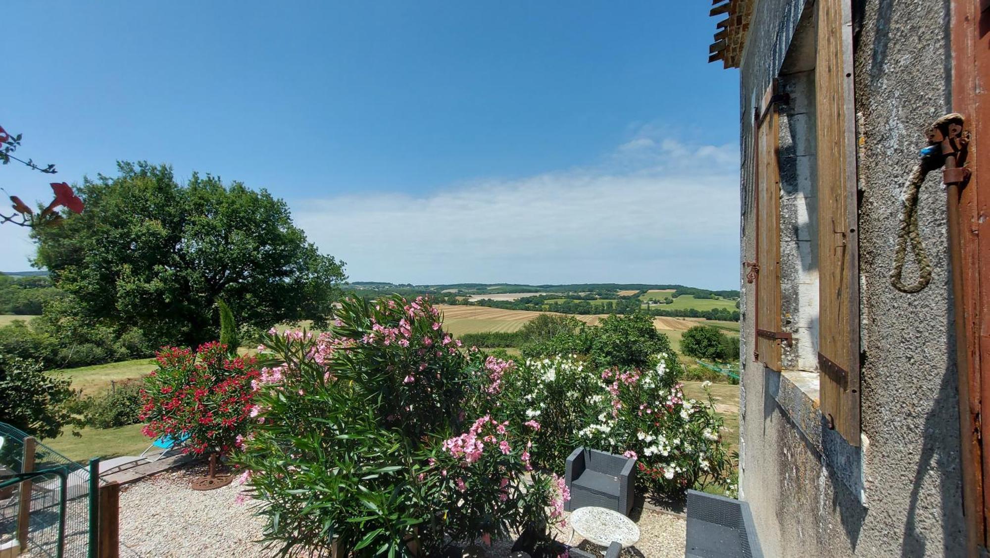 Vine Maison 2 Bedroom With Ensuites Saint-Julien-d'Eymet ภายนอก รูปภาพ